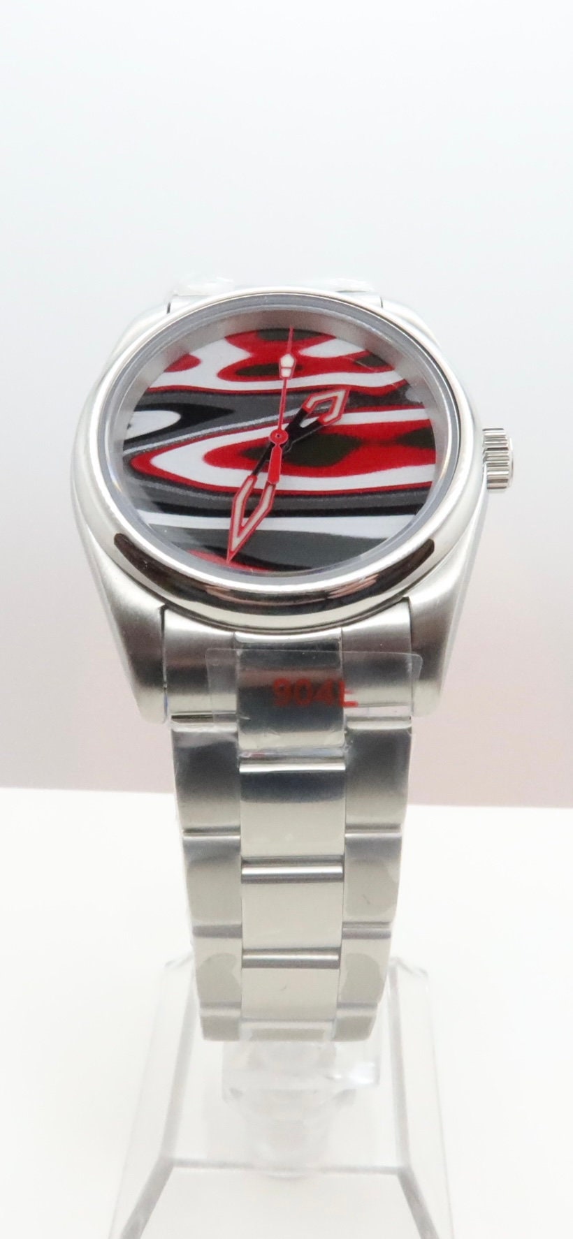 Bold red and olive green fordite watch (NH38 powered)