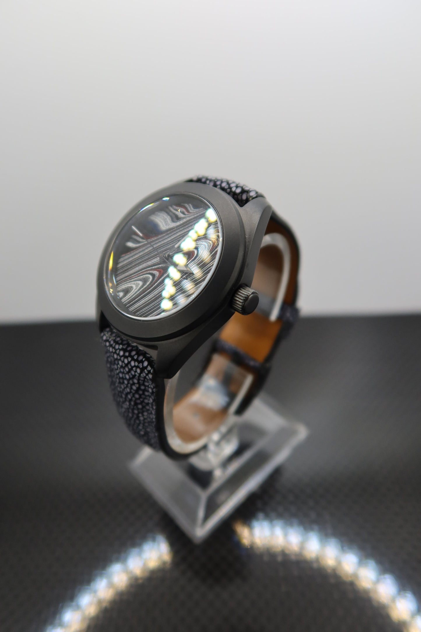Fordite watch with ray strap (NH38 powered)