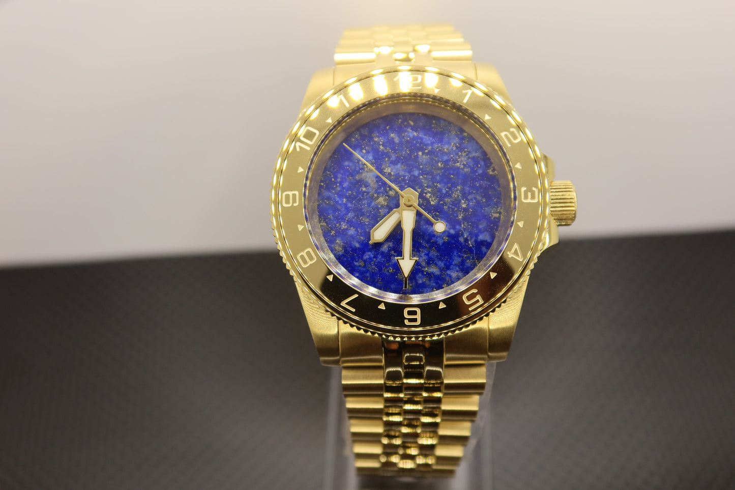 Lapis Lazuli and gold colored stainless steel watch build (nh38 powered)