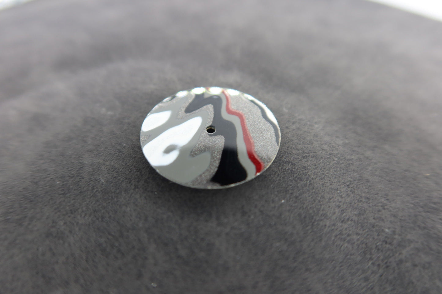 Metallic and crimson fordite NH38 dial
