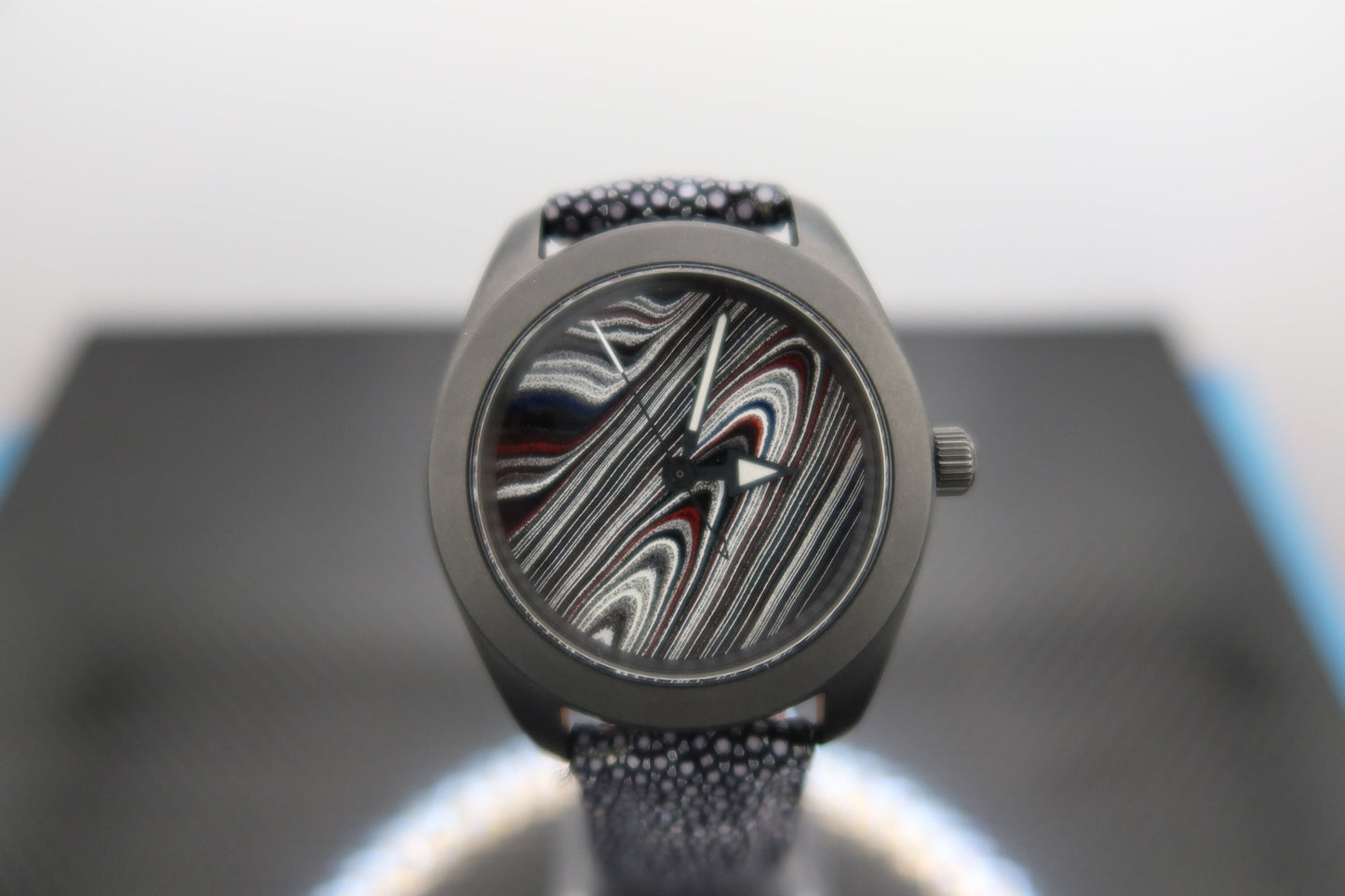 Fordite watch with ray strap (NH38 powered)