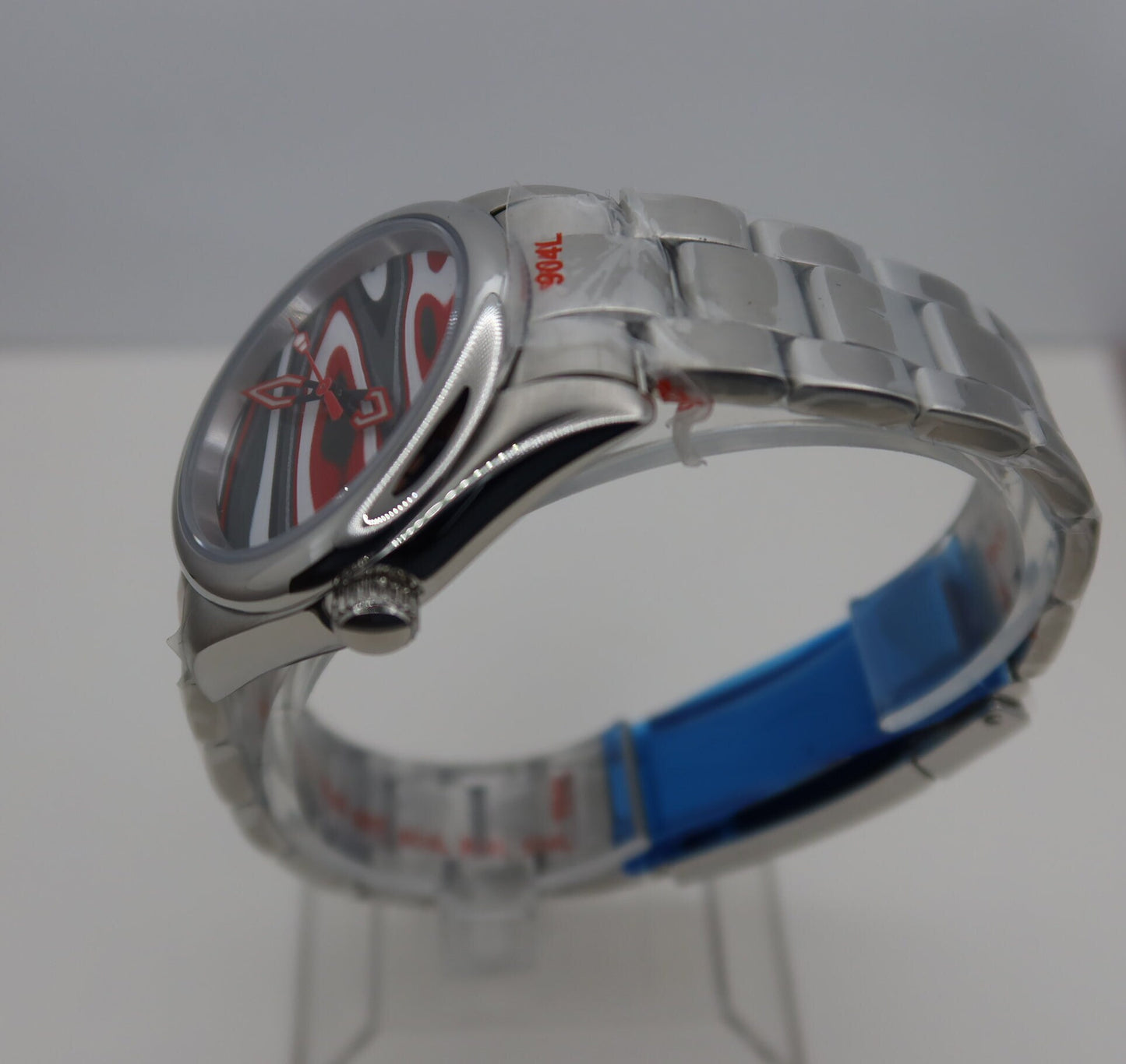 Bold red and olive green fordite watch (NH38 powered)