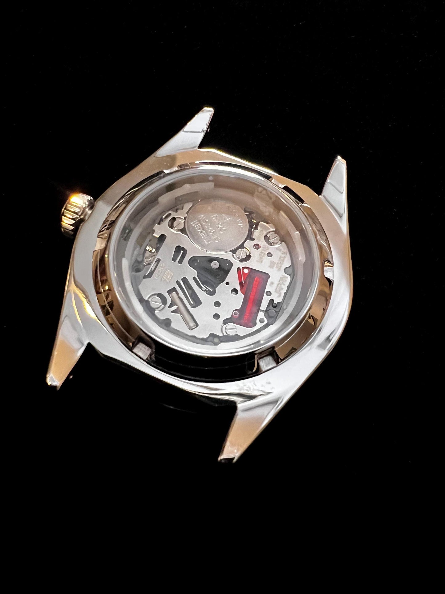 Premium Fordite watch powered by VK31 quartz movement