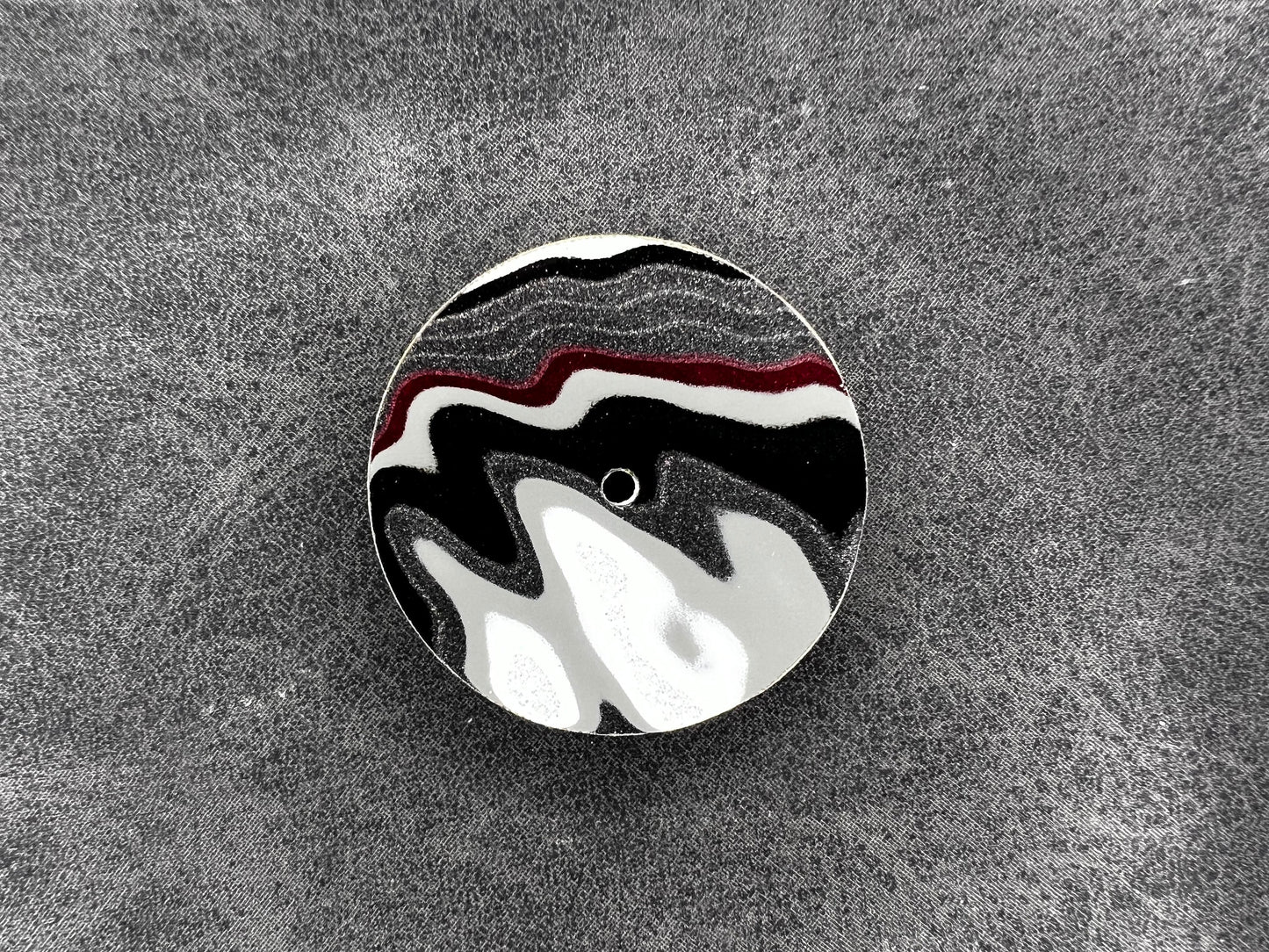 Metallic and crimson fordite NH38 dial