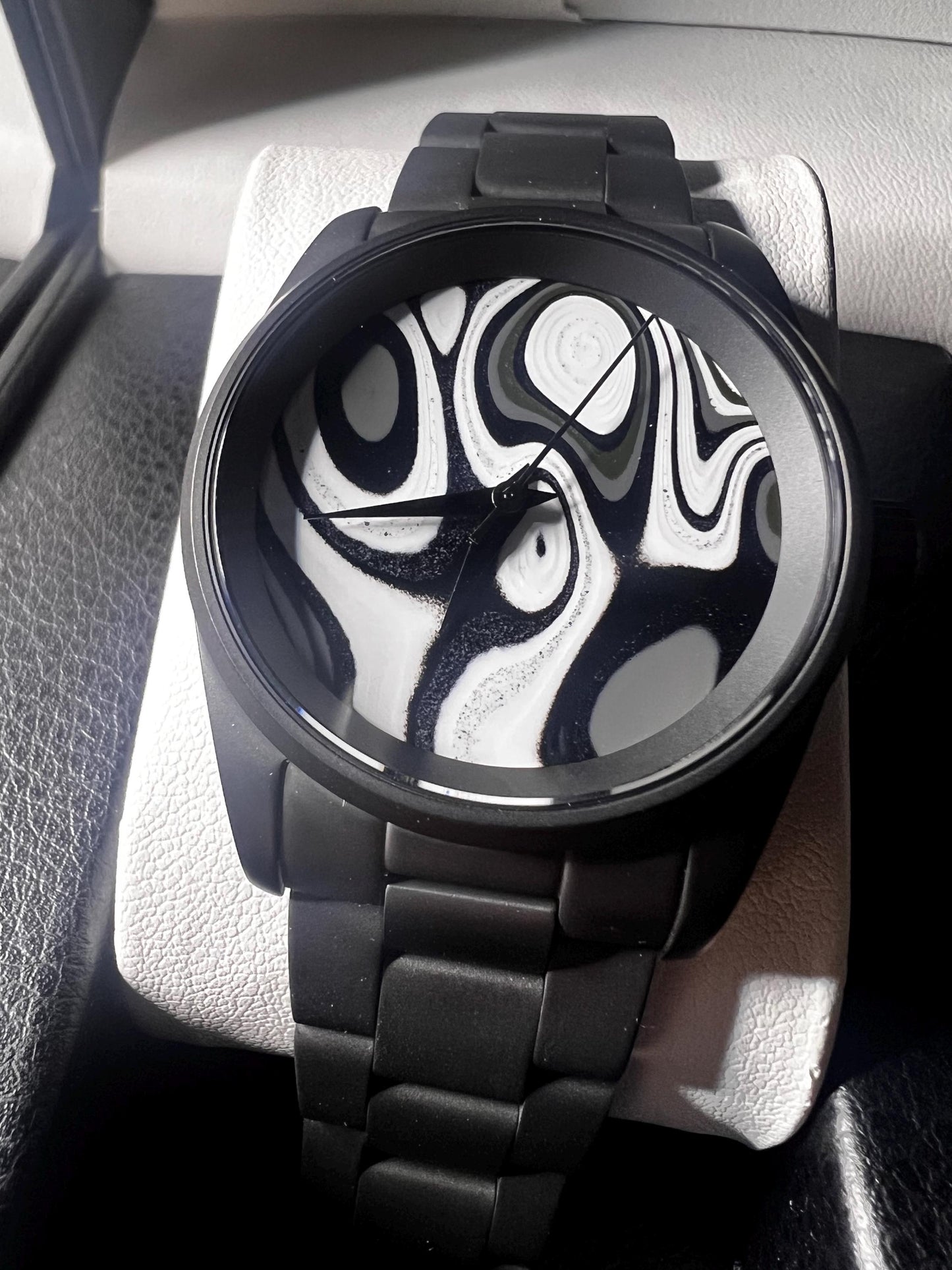 Premium Fordite watch powered by VK31 quartz movement