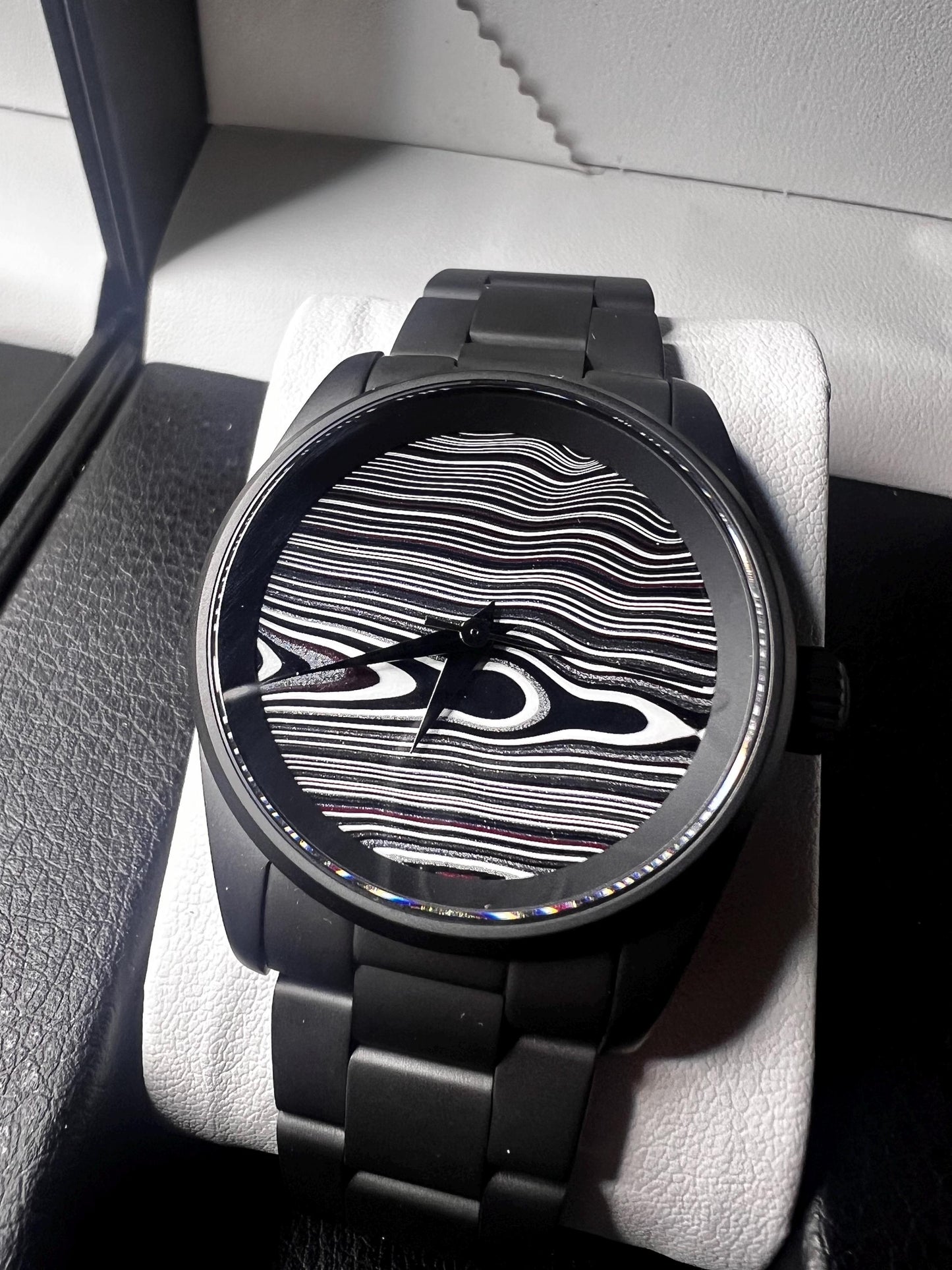Premium Fordite watch powered by VK31 quartz movement
