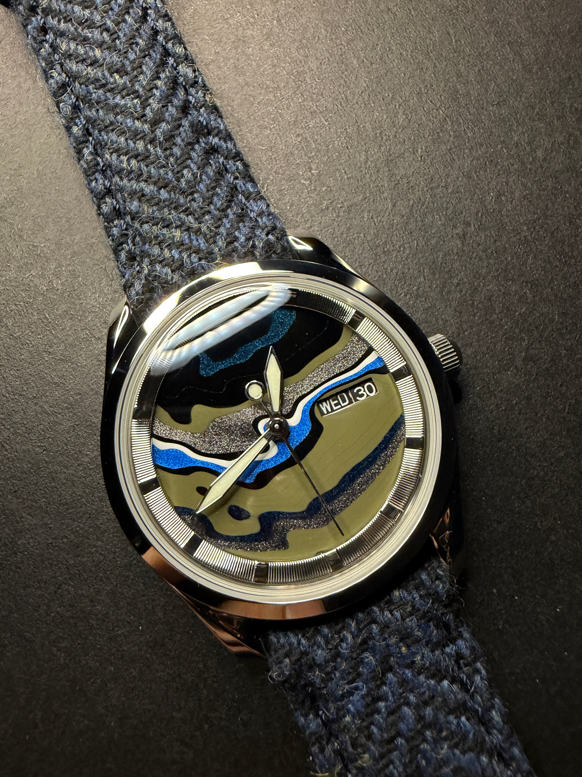 “Thunder” 39 mm automatic with day/date