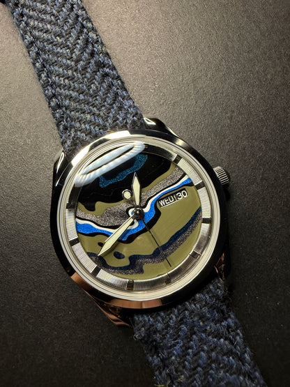 “Thunder” 39 mm automatic with day/date