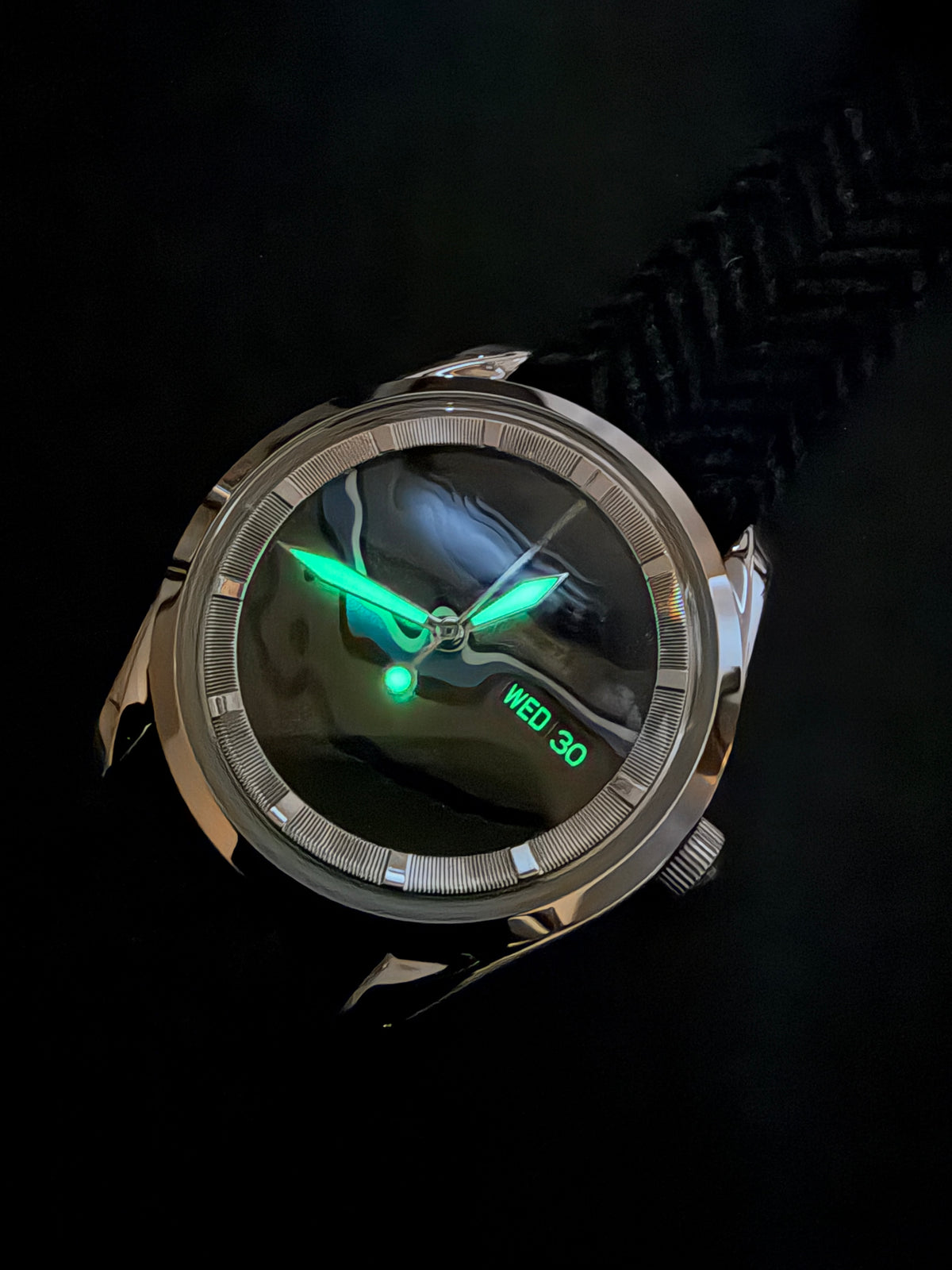 “Thunder” 39 mm automatic with day/date
